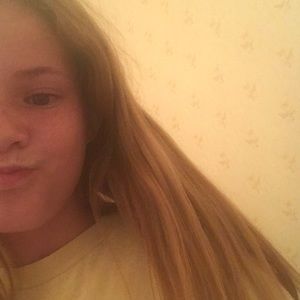 Meet your Posher, Aly